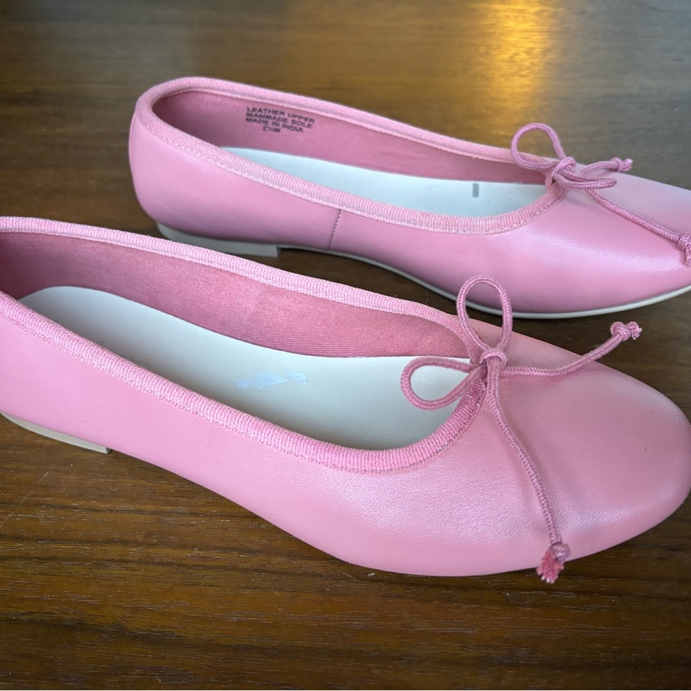 LOFT Ballet Flats - Picture 2 of 5